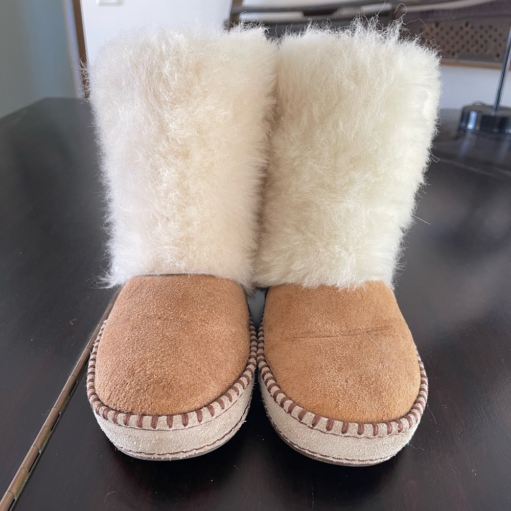 Ugg Boots Tan Size 6
